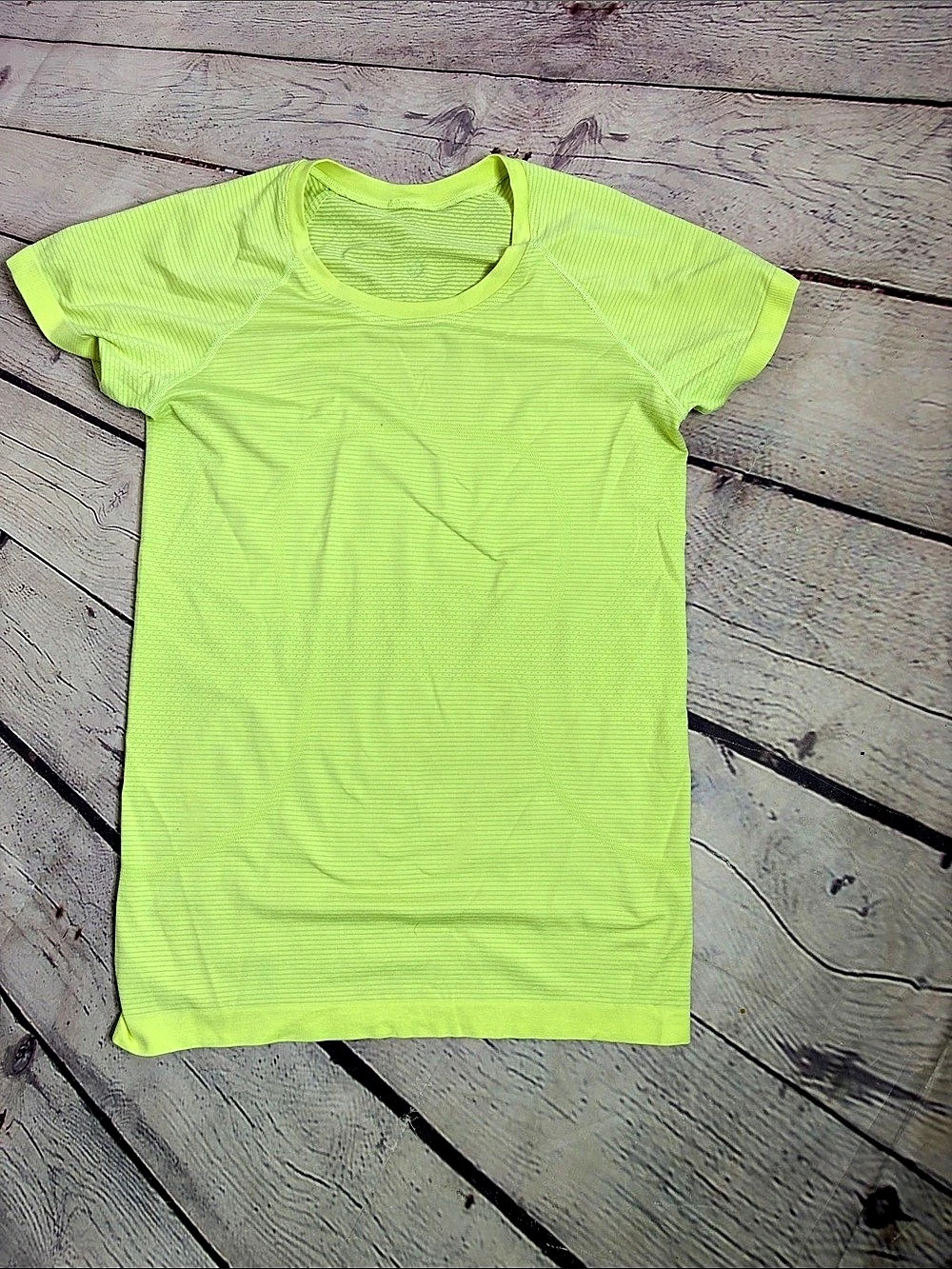 lululemon Swiftly Tech Short-Sleeve Shirt 2.0 Green
